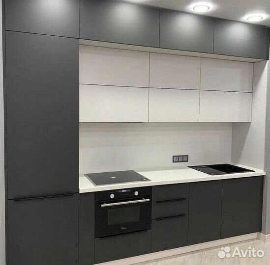 Кухонный гарнитур в потолок