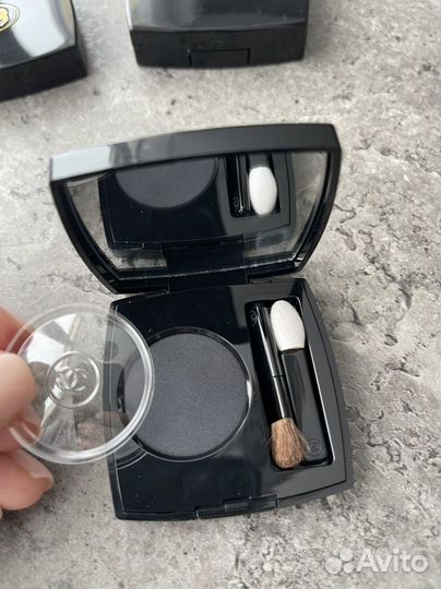 Chanel тени для век