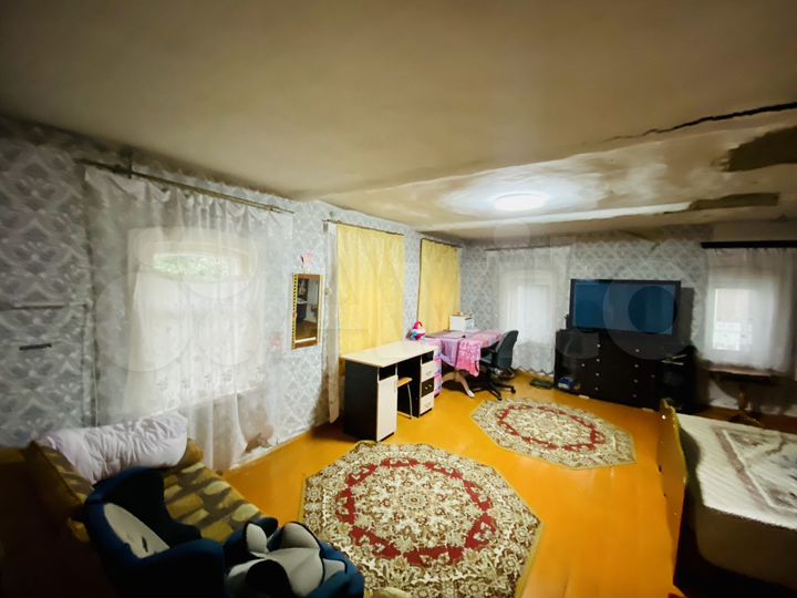 Дом 50,6 м² на участке 5,6 сот.