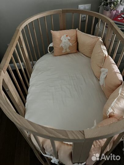 Кроватка трансформер с маятником