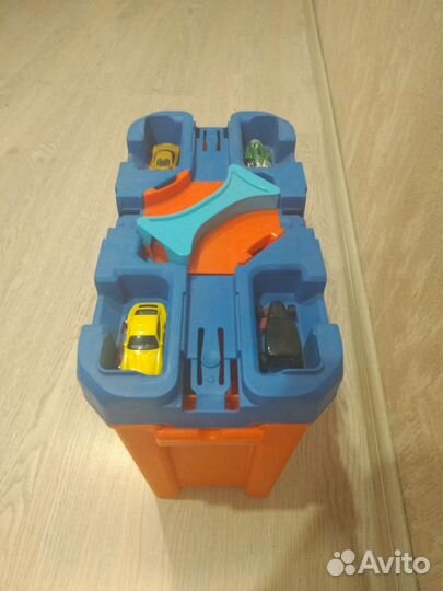 Трасса Hot wheels track builder