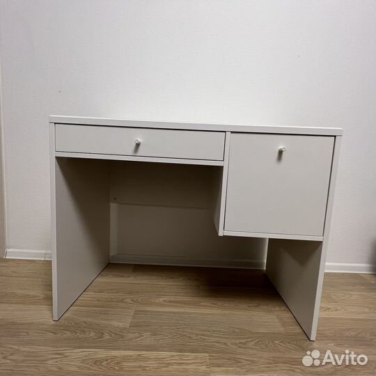 Туалетный столик