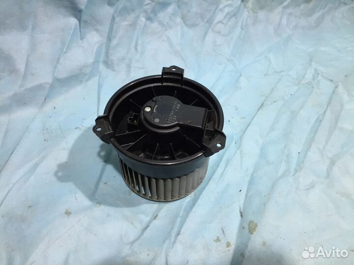 Мотор задней печки (вентилятор) Land Cruiser 200