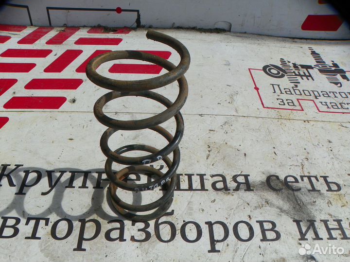 Пружина передняя Suzuki Grand Vitara