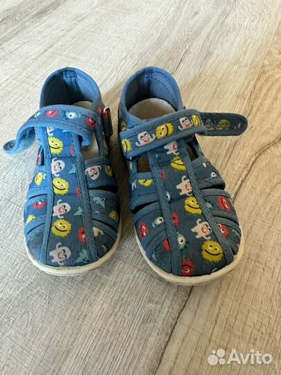 Сандалии chicco
