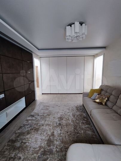 3-к. квартира, 75,7 м², 9/16 эт.