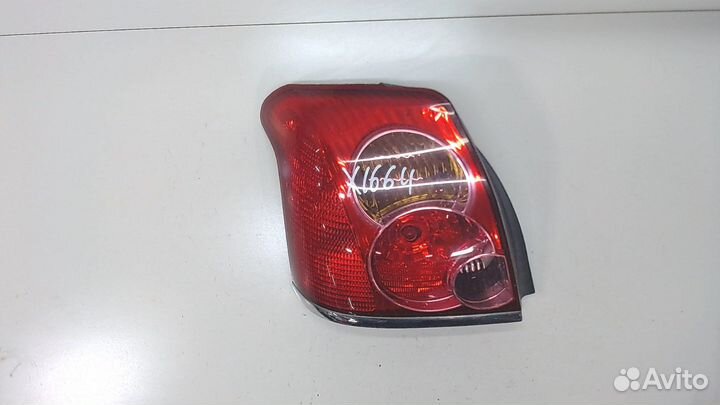 Фонарь (задний) Toyota Avensis 2, 2005