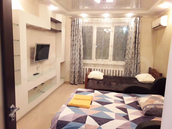 2-к. квартира, 53 м², 1/9 эт.