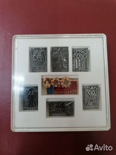 Знаки и значки СССР