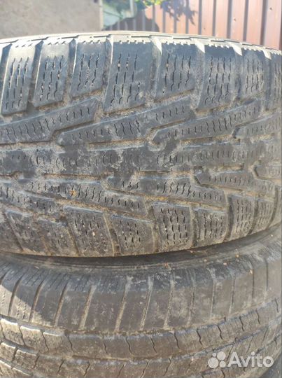 Nokian Tyres Hakkapeliitta 7 235/70 R16