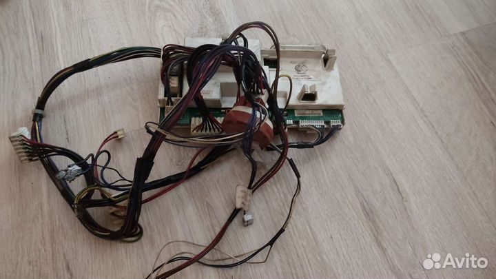 Модуль управления стиральной машиной ariston