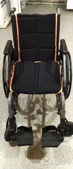 Коляска инвалидная