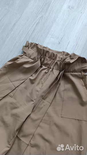 Брюки женские бежевые летние