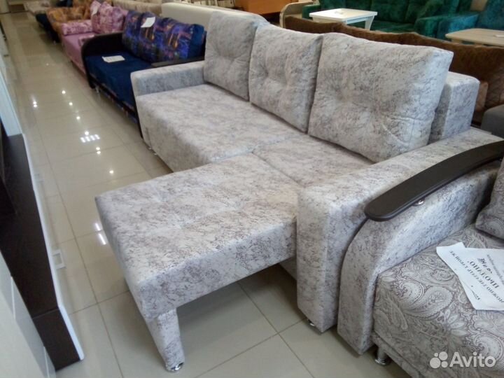 Диван угловой 