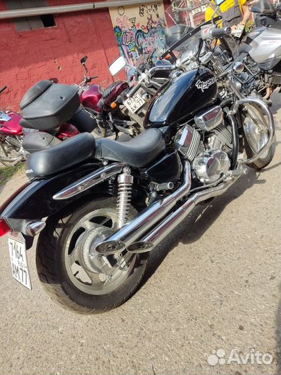 Honda VF750 Magna