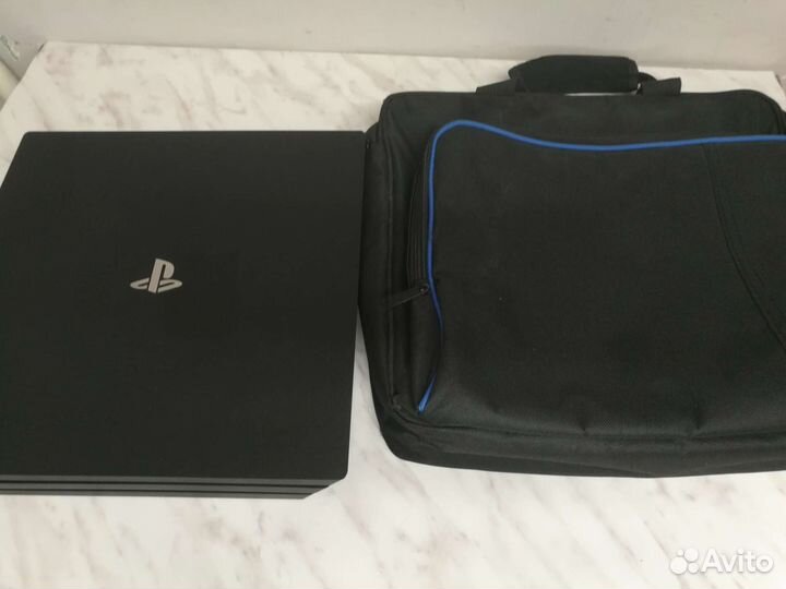 Игровая консоль Sony Playstation 4 Pro 1TB