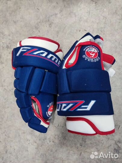 Краги хоккейные новые