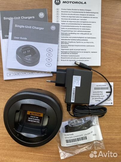 Антенна, скоба, зарядка, чехол для раций Motorola