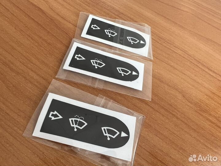 Автокрепеж молдингов Мерседес W123