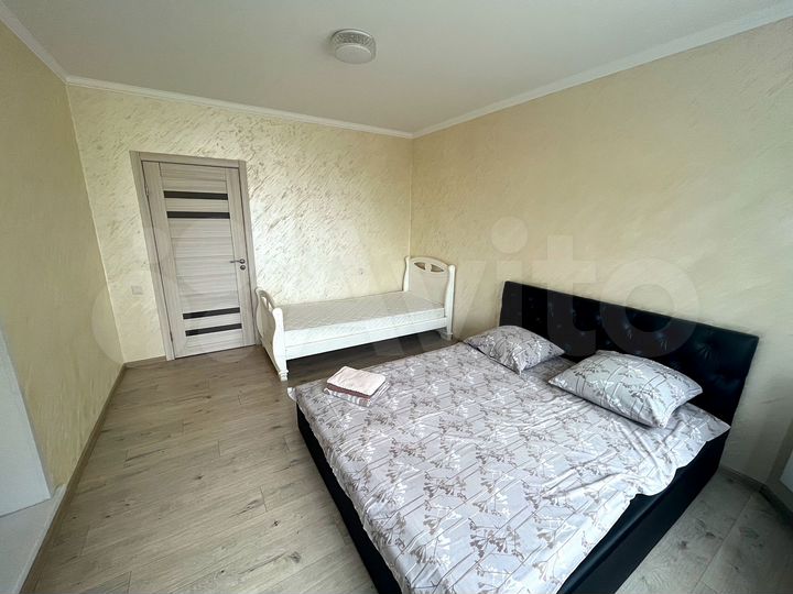 2-к. квартира, 65 м², 9/10 эт.