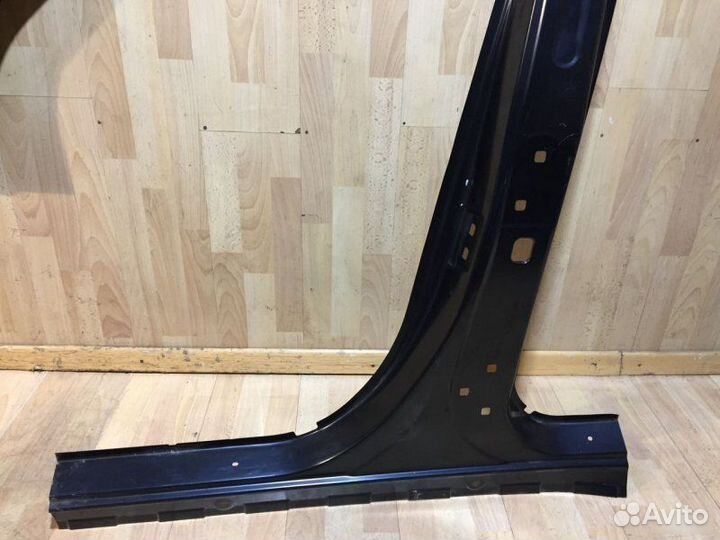 Боковина левая Mercedes Benz W166