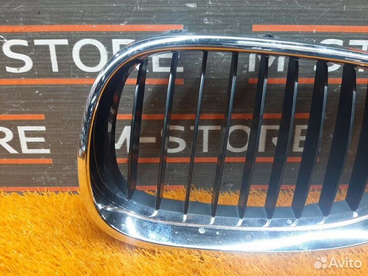 Решетка радиатора левая Bmw 5-Series E60 M54B30