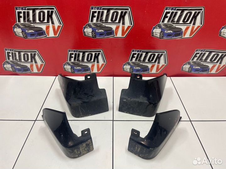 Брызговики Nissan Fuga PY50 VQ35DE 2004