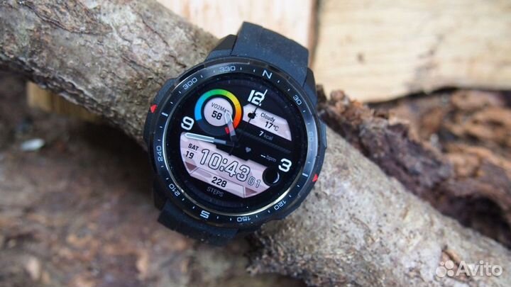 Умные часы Honor Watch GS Pro