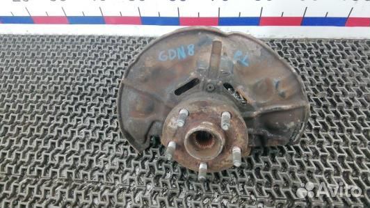 Ступица передняя левая toyota avensis T25 (GDN08K9