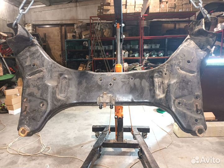 Подрамник Ниссан Альмера Н16; Классик B10