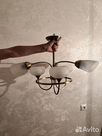 Люстра потолочная бу