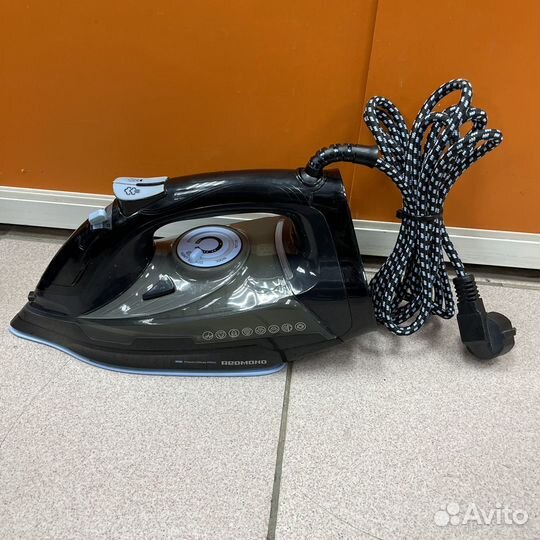 Утюг Redmond 2200 Вт