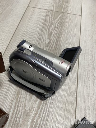 Фотоаппарат смена и видеокамера canon