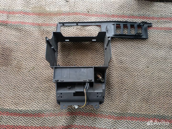 Пластик салона на Volvo 960