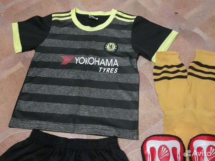 Детская футбольная форма