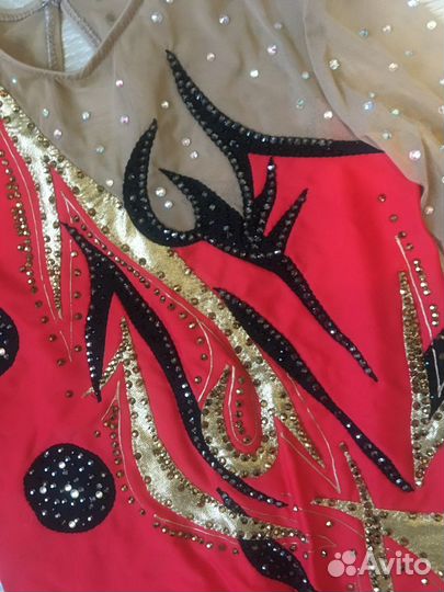 Костюм для фигурного катания