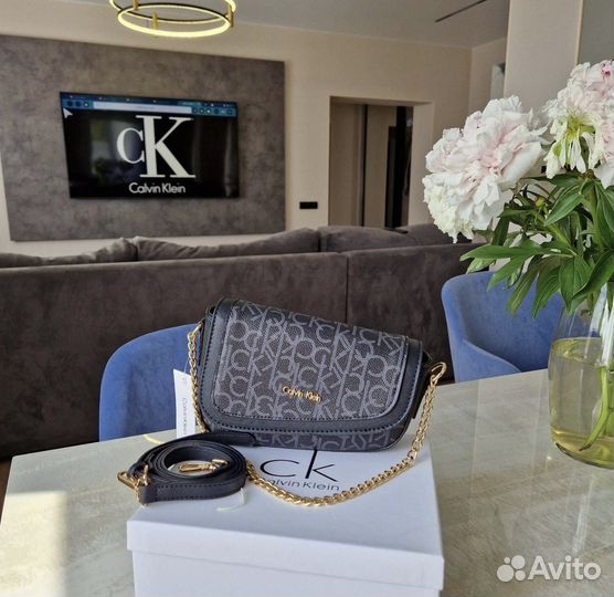 Сумка Calvin klein