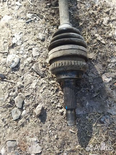 Привод передний правый мазда демио dw АКПП