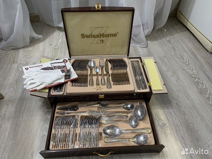 Набор столовых приборов вилки/ложки