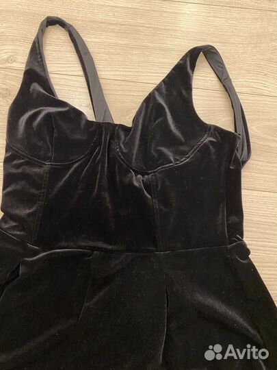 Бархатный вечерний комбинезон