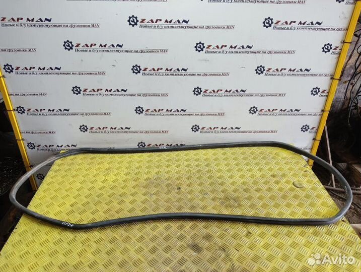 Резинка двери уплотнительная правая Man Tgl Tgm