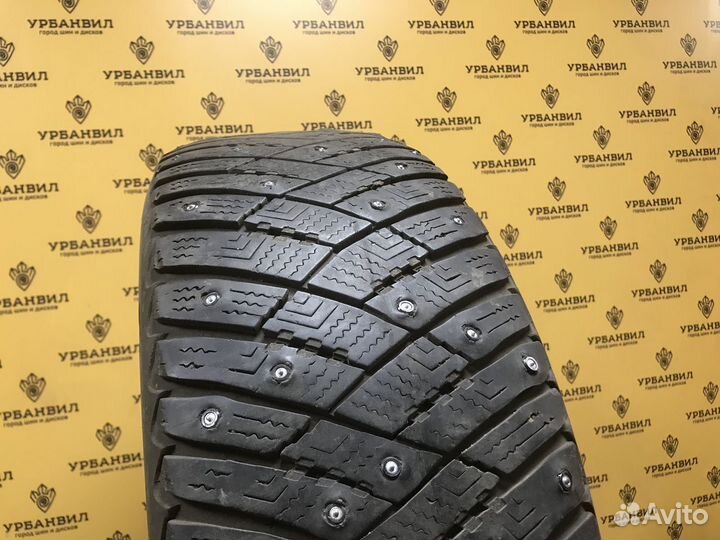 Goodyear Ultragrip Ice Arctic 215/60 R16 99T