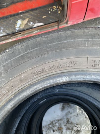 Toyo NanoEnergy R38 205/60 R16 38V