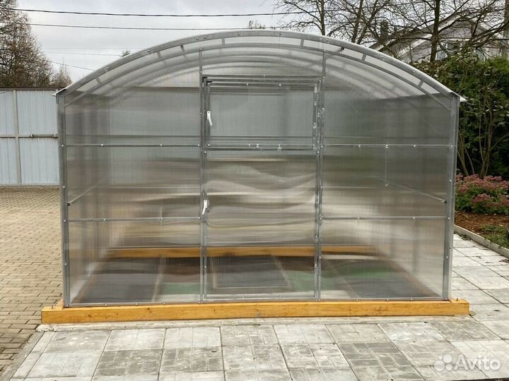 Теплица от производителя