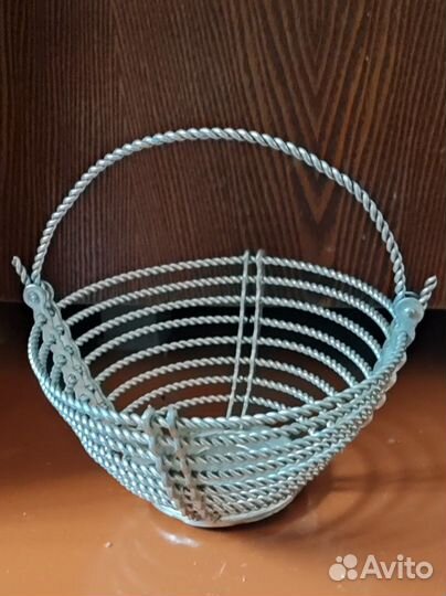 Вазочка корзинка конфетница