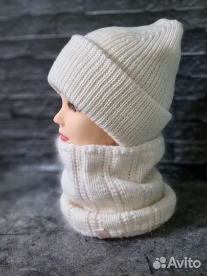 Комплект шапка и снуд зимний