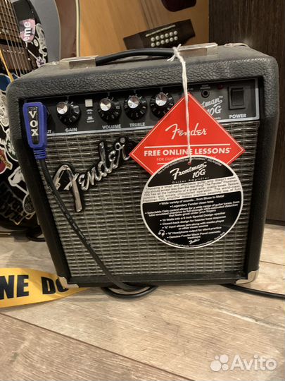 Гитарный комбоусилитель Fender 10g новый