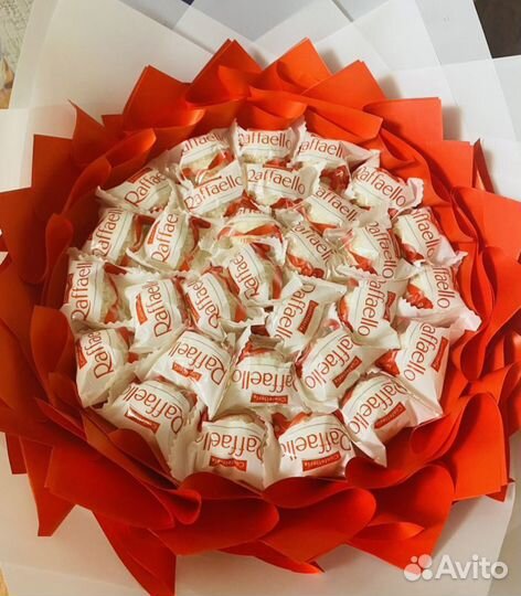 Сладкие букеты из конфет