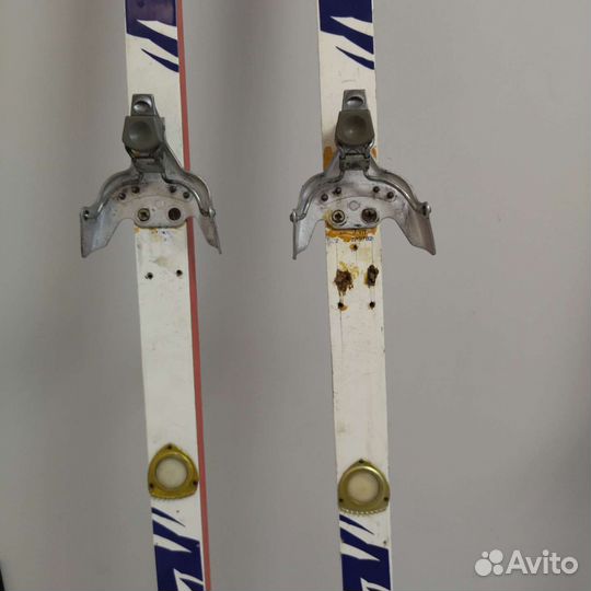 Беговые лыжи