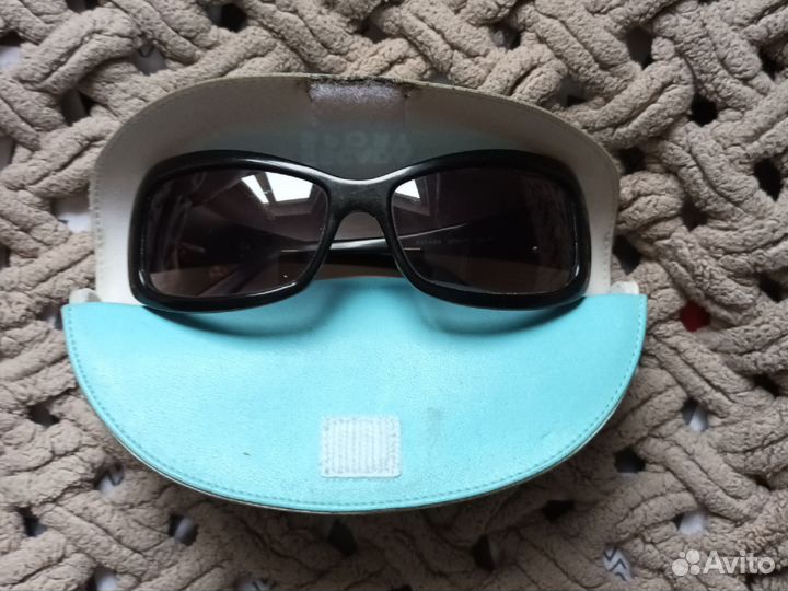 Солнцезащитные очки женские escada sport